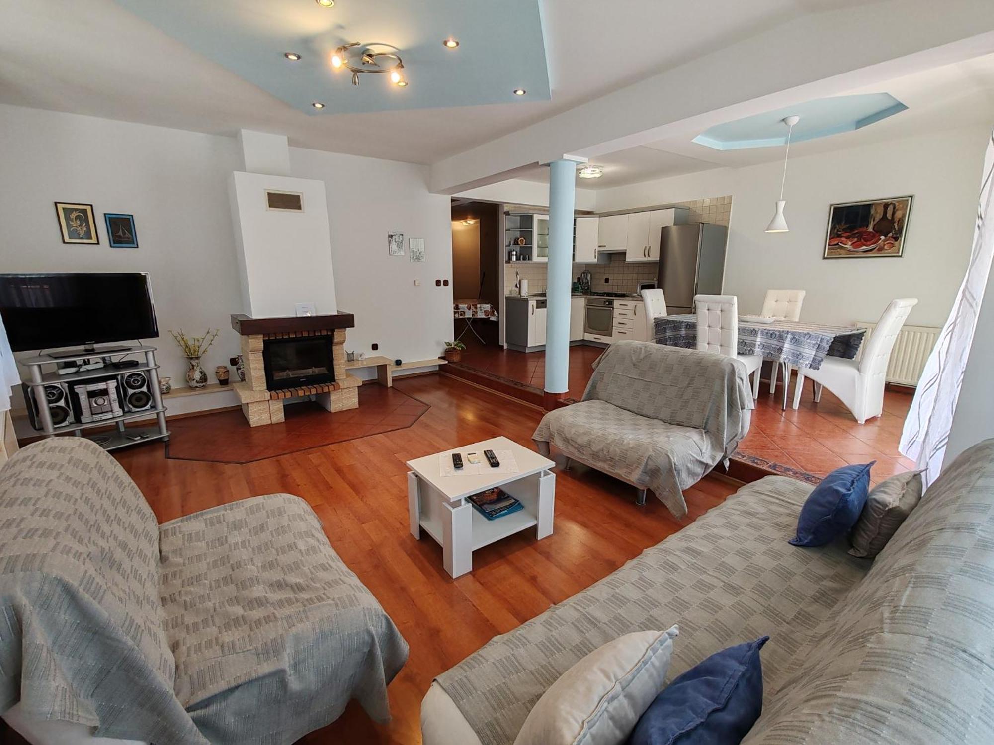 Apartments Kricin 14 バスカ エクステリア 写真